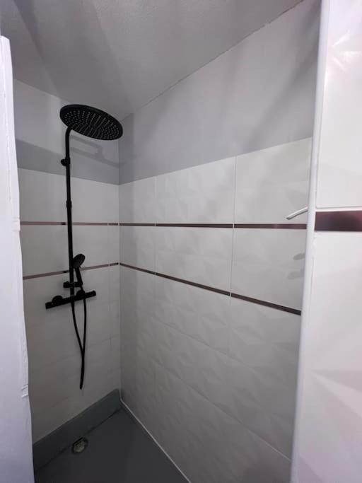 Hébergement de vacances Agreable Maison De Dans Quartier Calme
