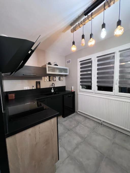 Agreable Maison De Dans Quartier Calme *